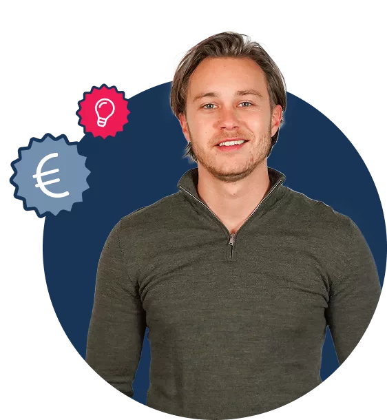 Man met cashback aanbieding